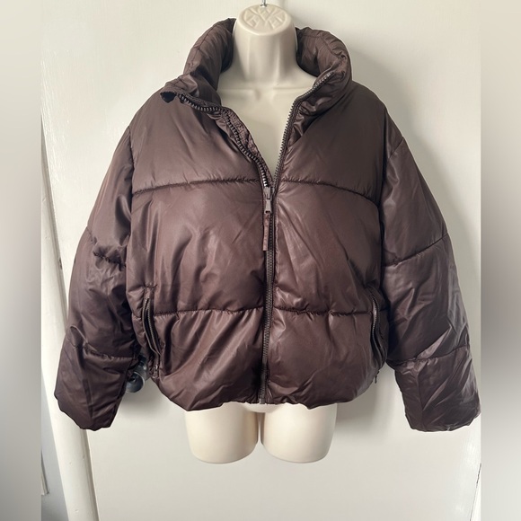Old Navy Chocolate Puffer Jacket  like new - Picture 2 of 6